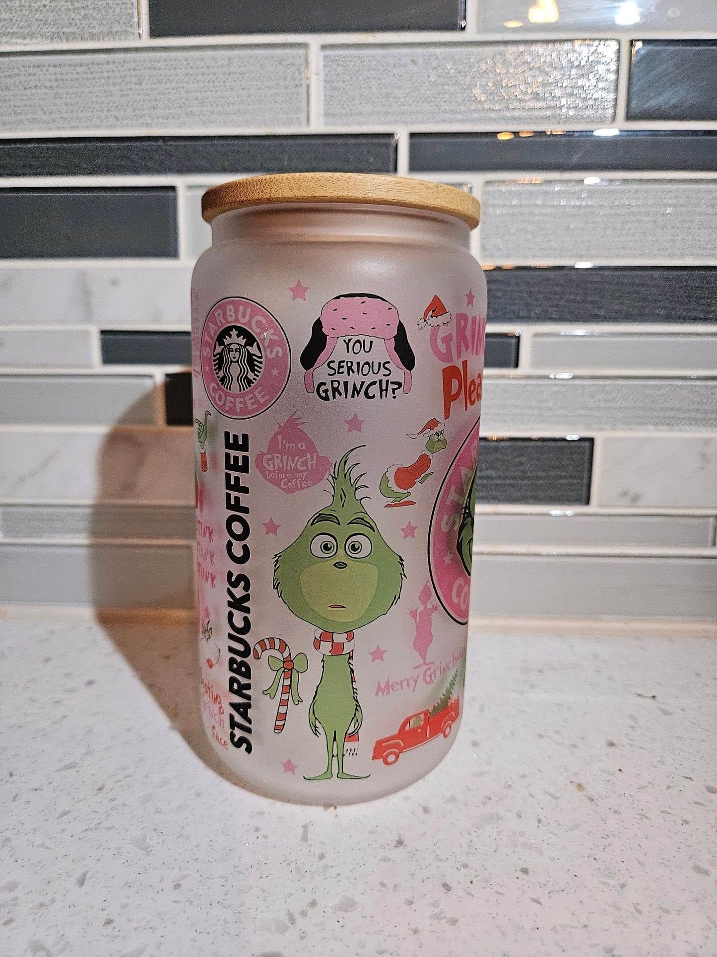 16 oz frosted cup glass**Coffee***Grinch**Christmas**starbucks**cold cup**reusable cup** cup with lid and straw**Beer cup*