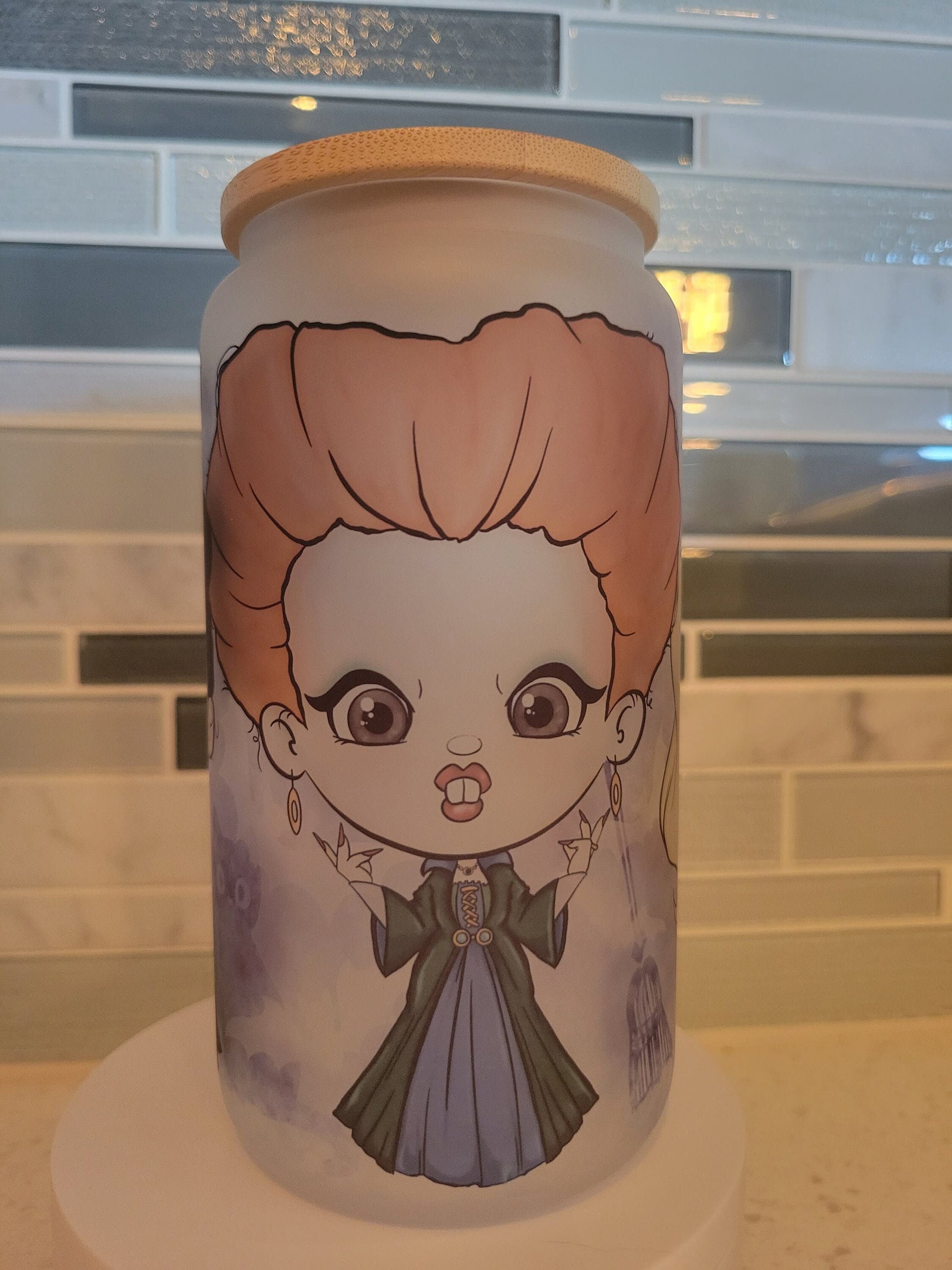 Sanderson Sisters**Hocus**Pocus**16 oz Frosted Beer Glass