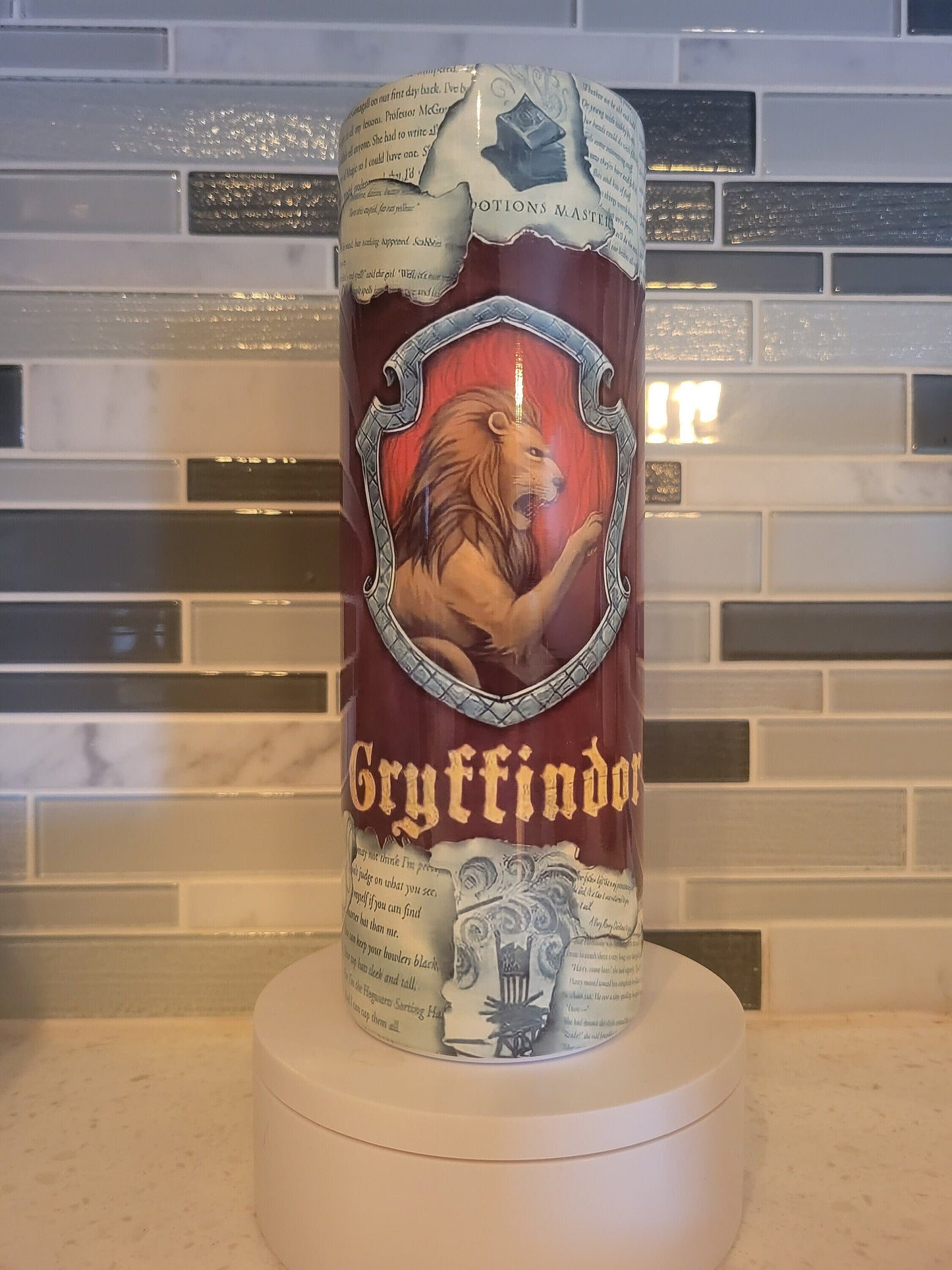 Wizarding world**HP**Gryffindor**Slytherin**Hufflepuff**Ravenclaw**20oz**Tumbler**