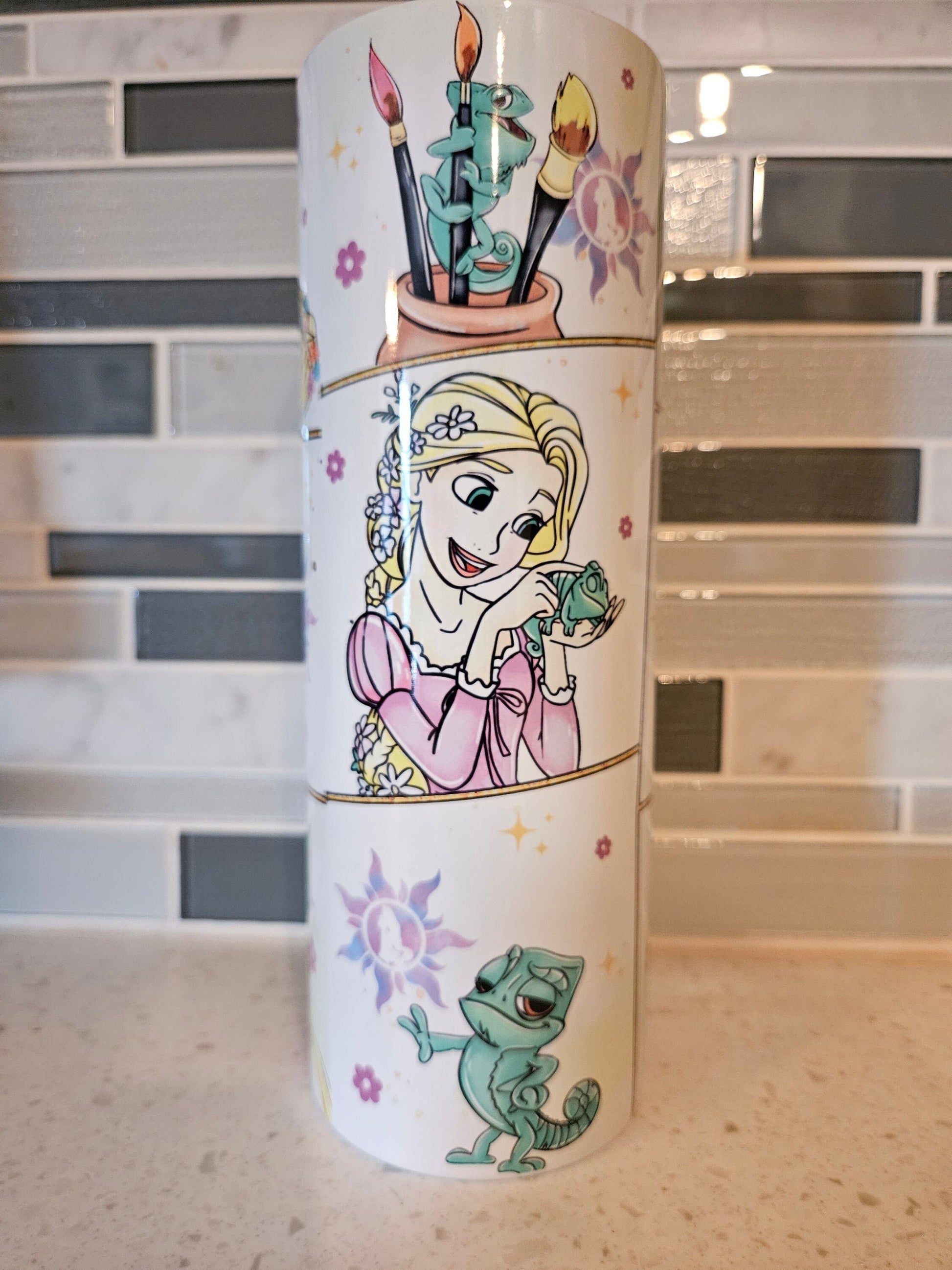 Rapunzell**cartoon**princess**20 oz Skinny tumbler** cold and hot drink**