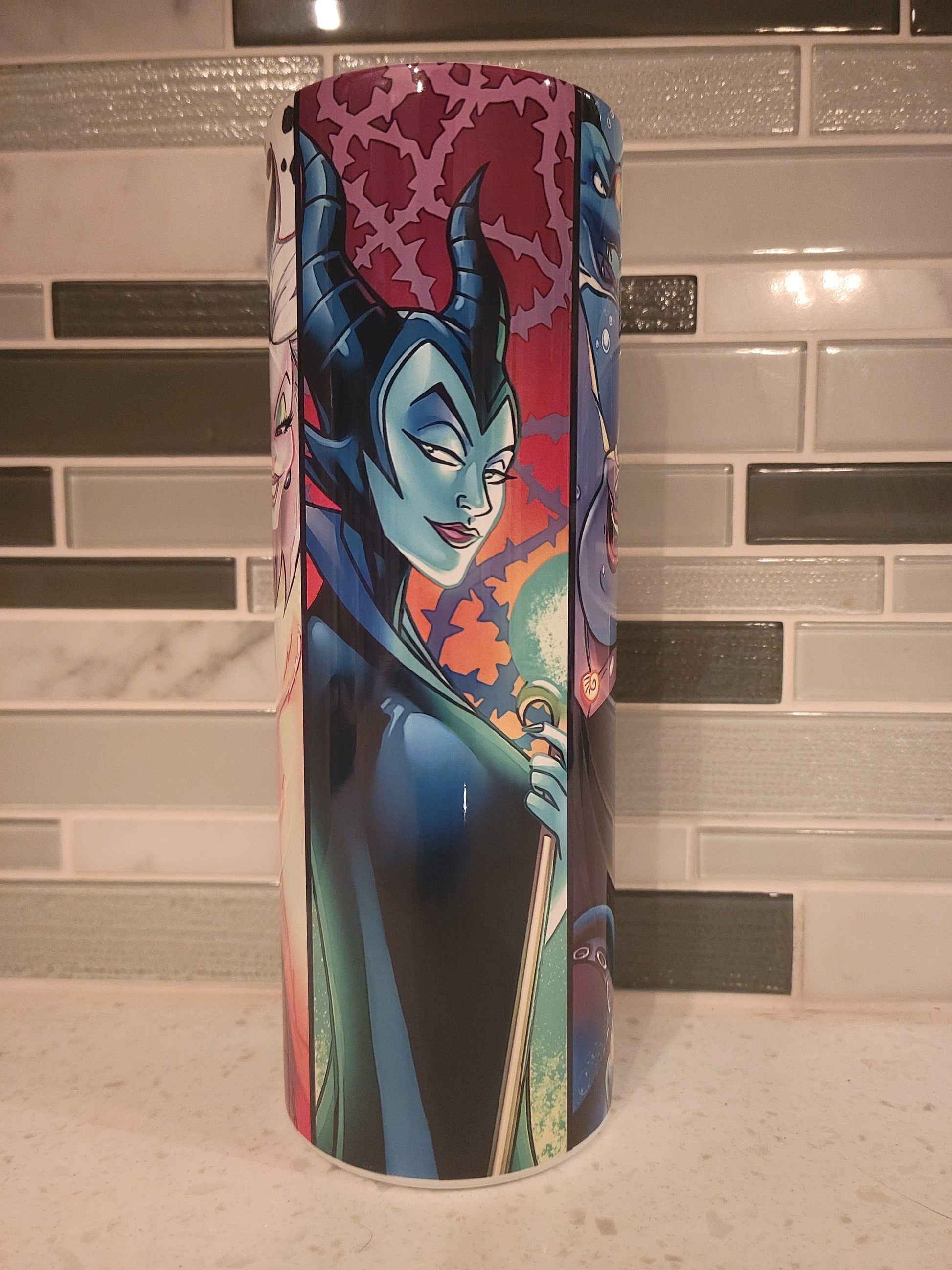 Villain***Evil Queen**Sea Witch**Cruella **Maleficent** 20 oz Skinny tumbler** cold and hot drink**