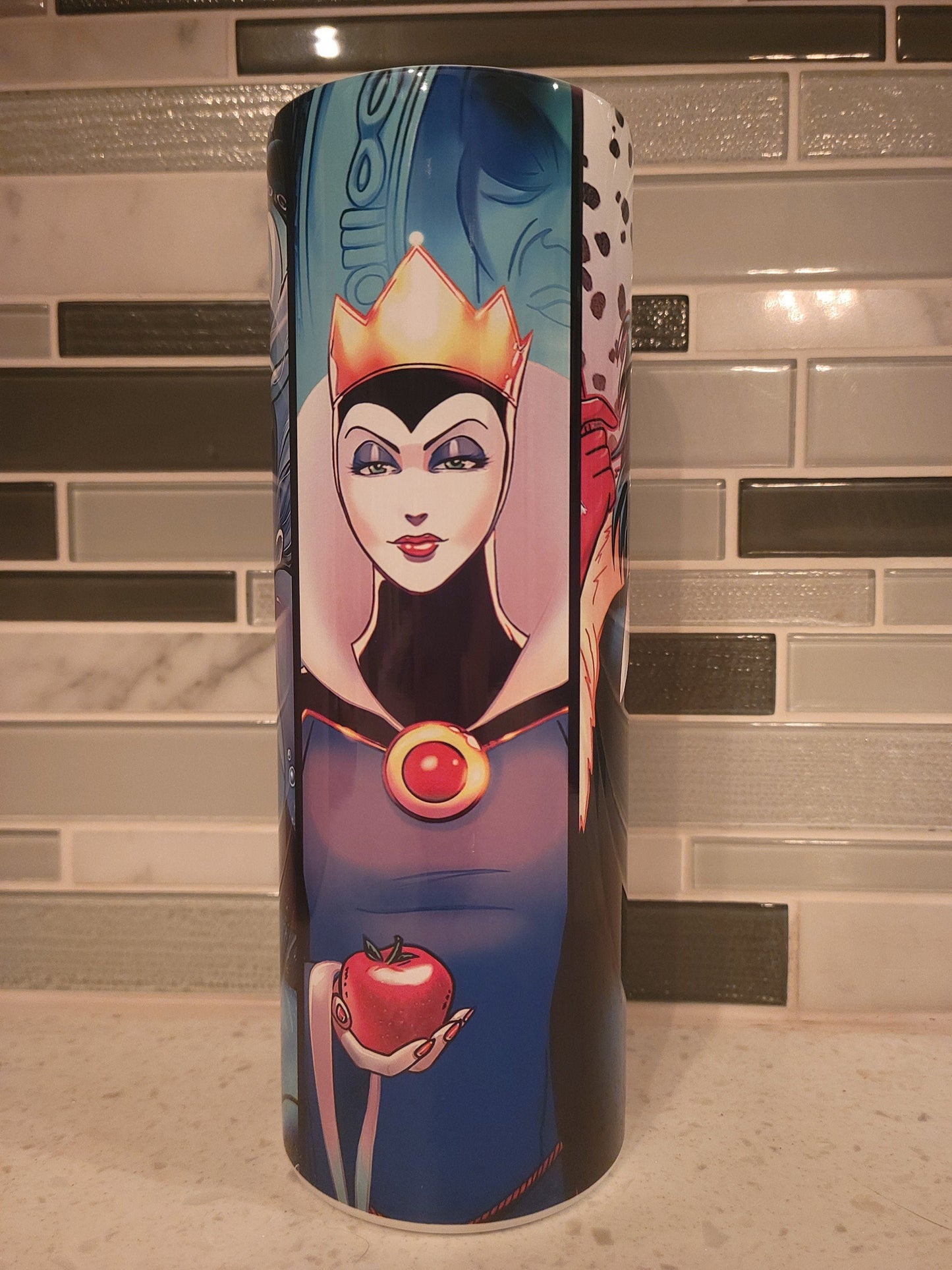 Villain***Evil Queen**Sea Witch**Cruella **Maleficent** 20 oz Skinny tumbler** cold and hot drink**