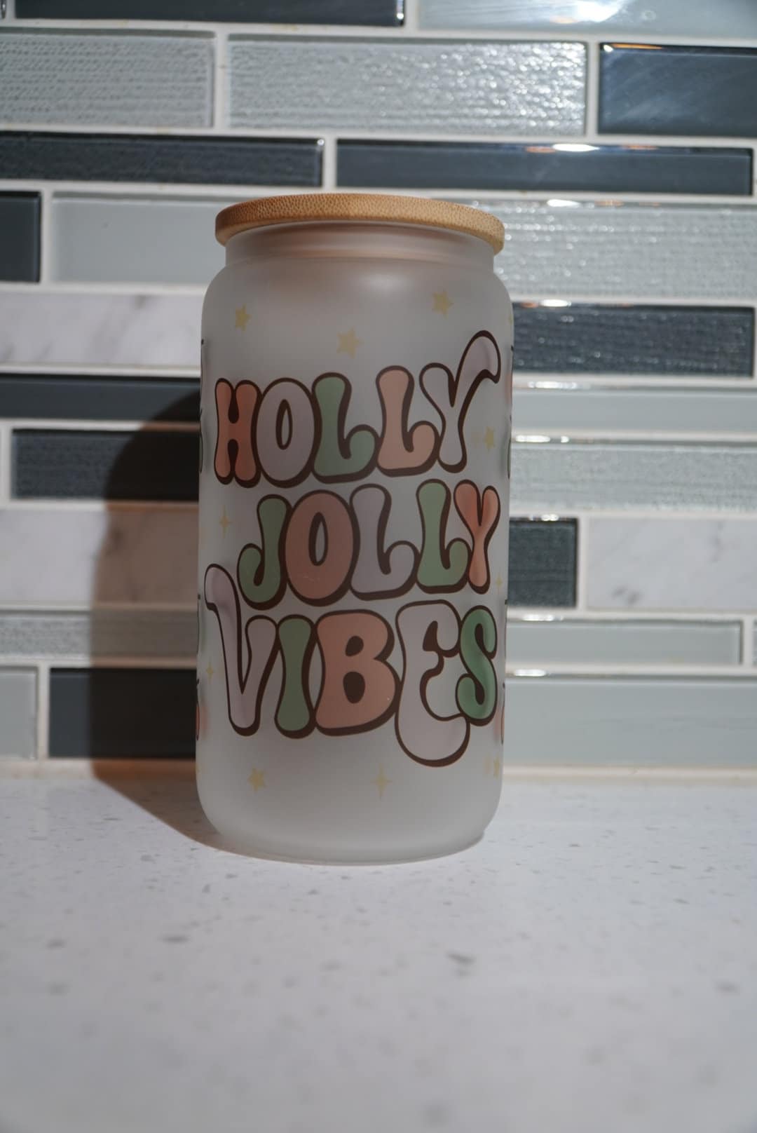 Christmas* holly jolly vibes*retro**16 oz Frosted Beer Glass