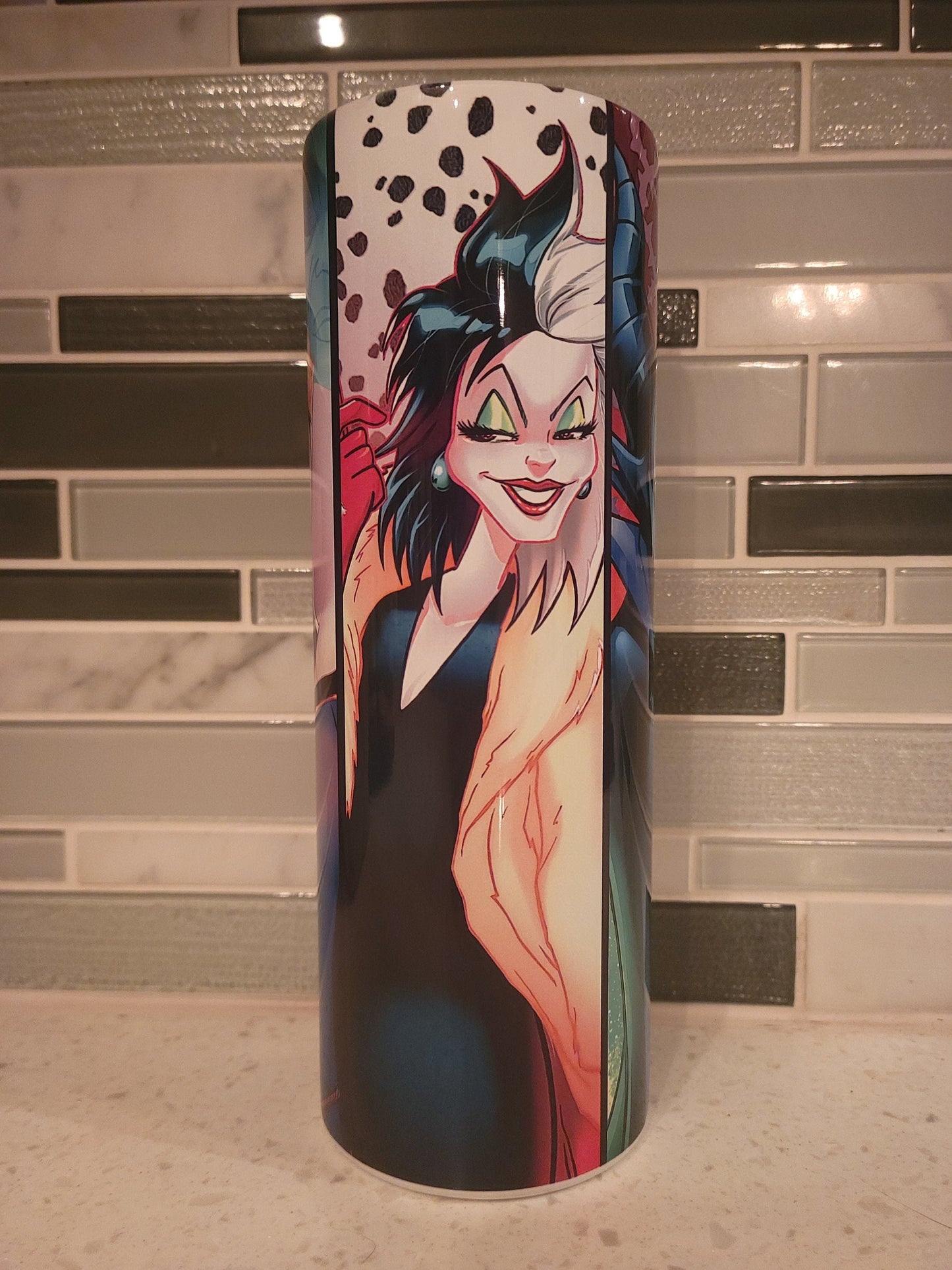 Villain***Evil Queen**Sea Witch**Cruella **Maleficent** 20 oz Skinny tumbler** cold and hot drink**